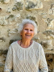 Découvrir le sanskrit - Dipa Hélène Marinetti à Charousse portrait